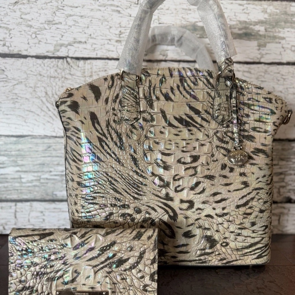 NWT BRAHMIN LARGE DUXBURY OBSESSION Animal Print With Wallet Leopard Cheetah - Picture 16 of 16